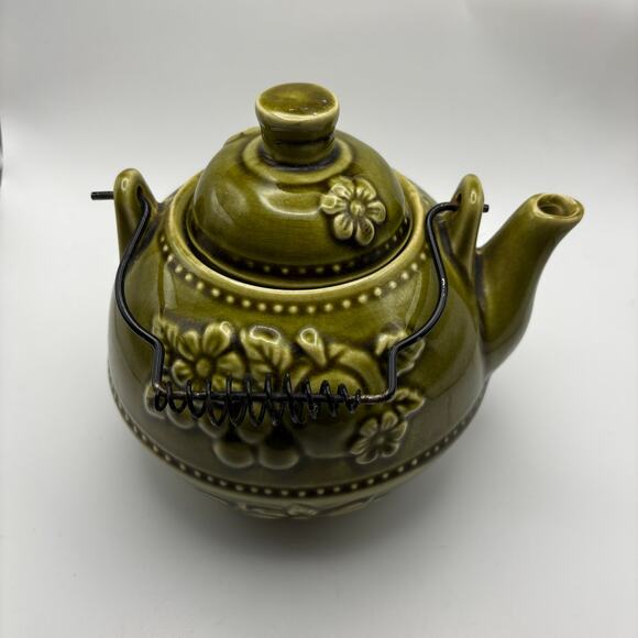 Vintage Japan Olive Green Embossed Fruit Footed Teapot  Decor with Wire Handle - Picture 2 of 5